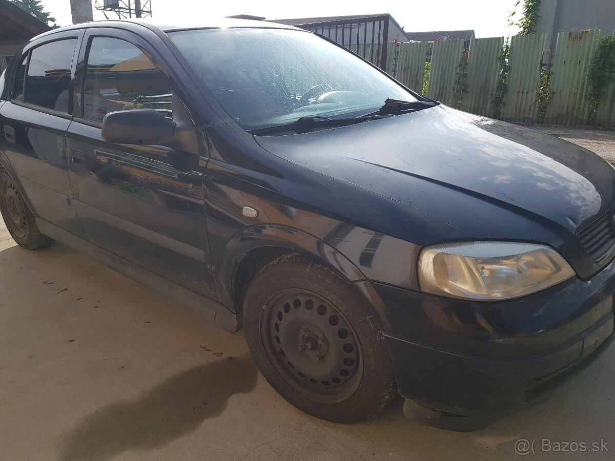 OPEL ASTRA 1,4B 66KW RV.2004