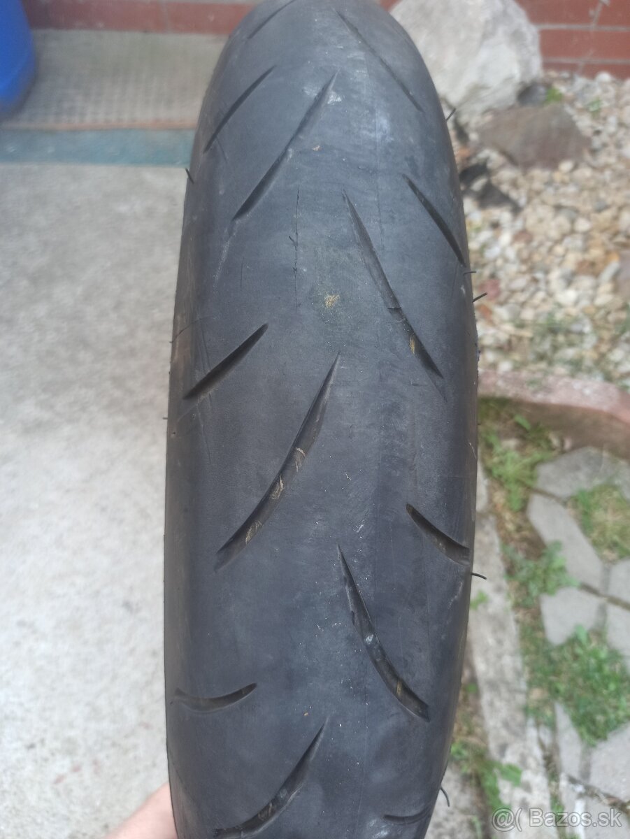 Bridgestone Battlax S21 - pneu