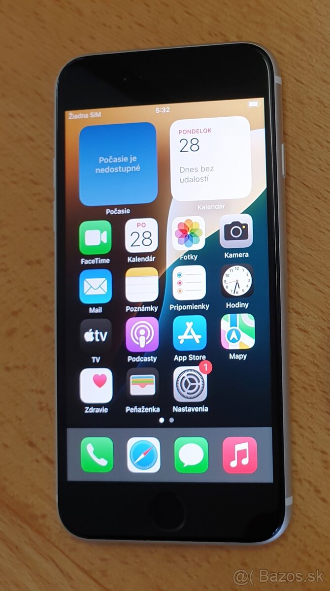 Krásny Iphone SE 2020 128GB 88 percent