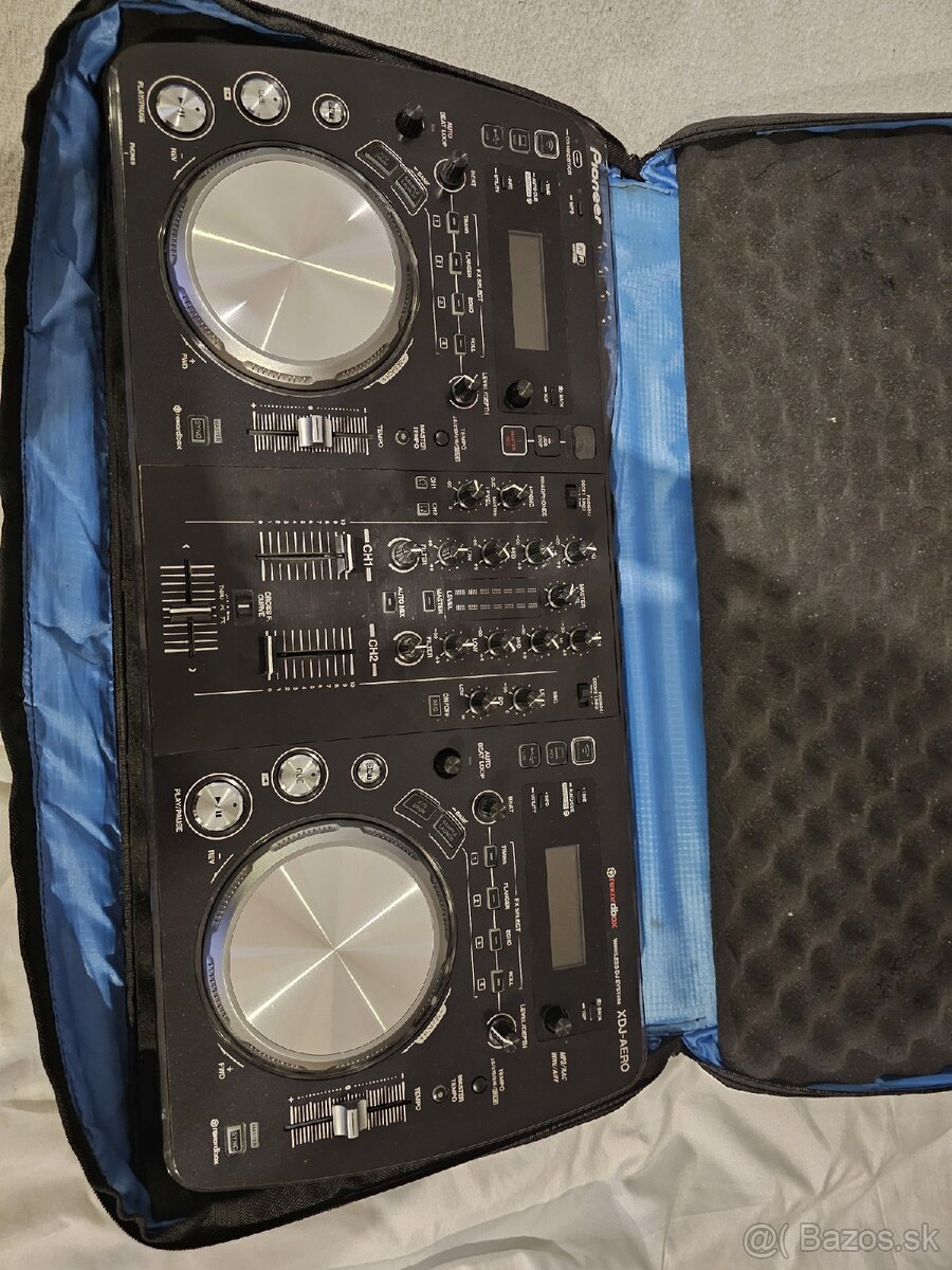 Predam konzolu pioneer xdj aero