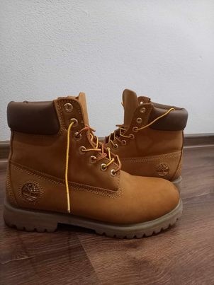 Predám topánky značky TIMBERLAND