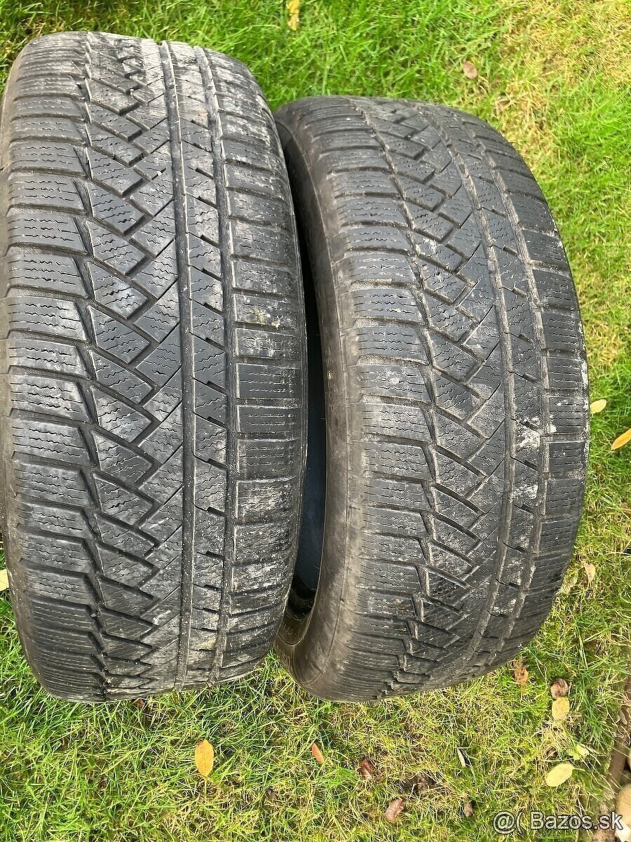 Pneu zimne Continental 215/55 R17