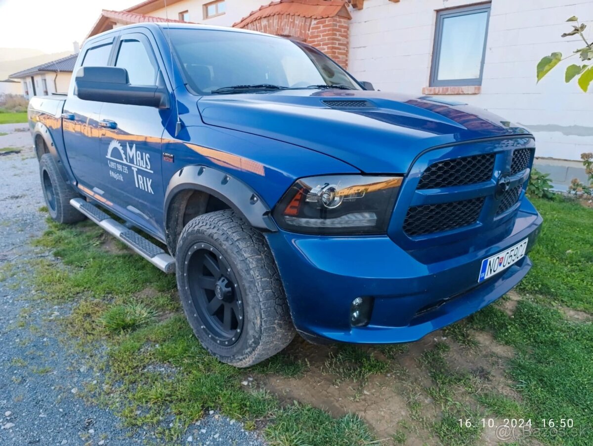 Dodge RAM 1500 predný naraznik