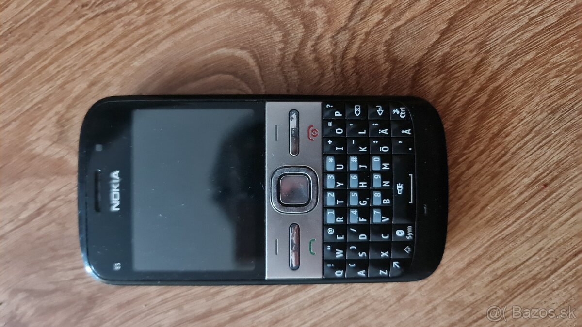 Nokia E5