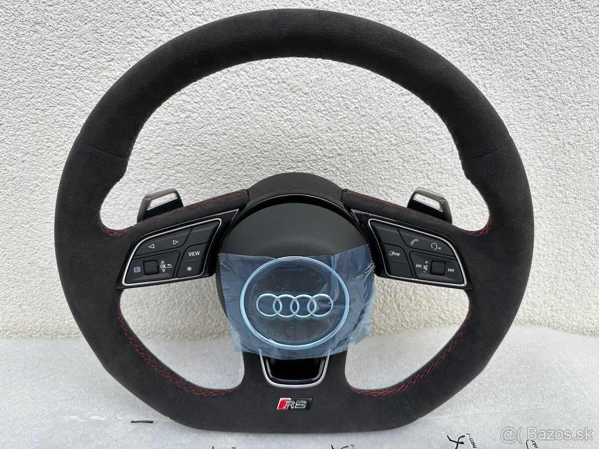 Audi sportovy alcantara volant cerveny RS3 RS4 RS5 B9