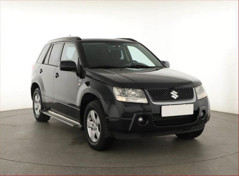 rozpredam suzuki grand vitara 1,9 ddis 95kw 2008 motor aktua