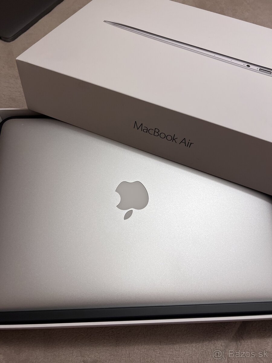 Macbook Air 2017 silver