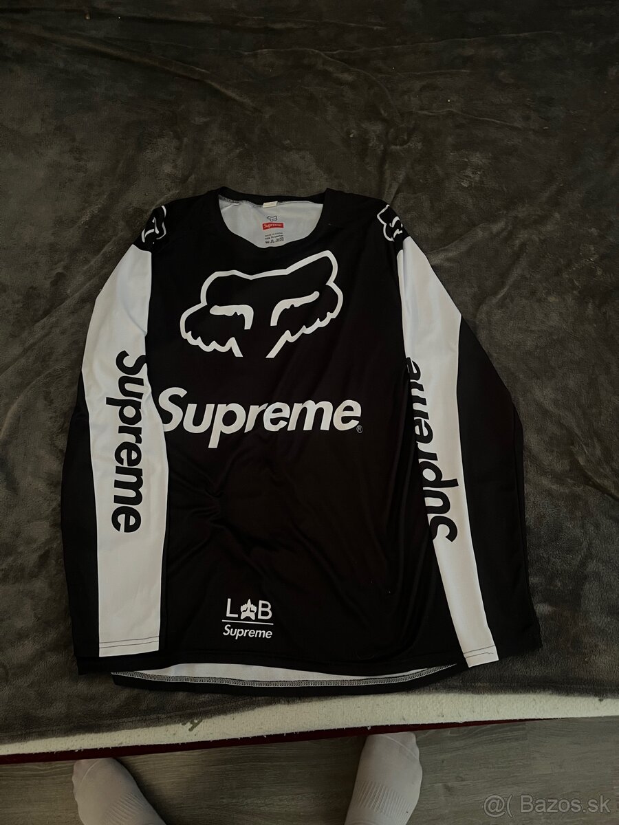 Supreme Fox Dres