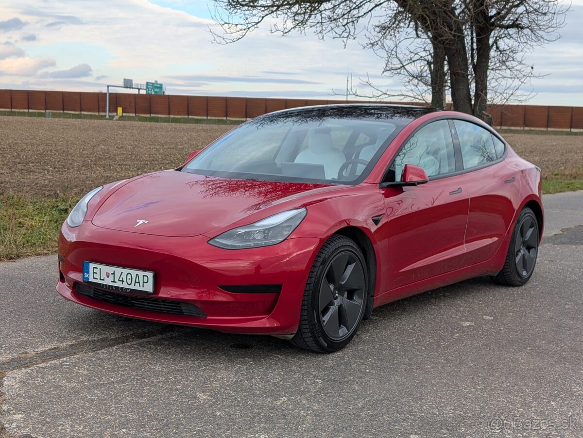 Tesla Model 3 Standard Range Plus Sedan 208kw Automat