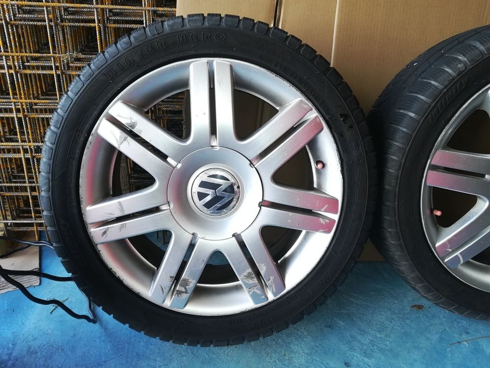 Vw alu kola 17"5x112 se zimnim pneu 225/45R17