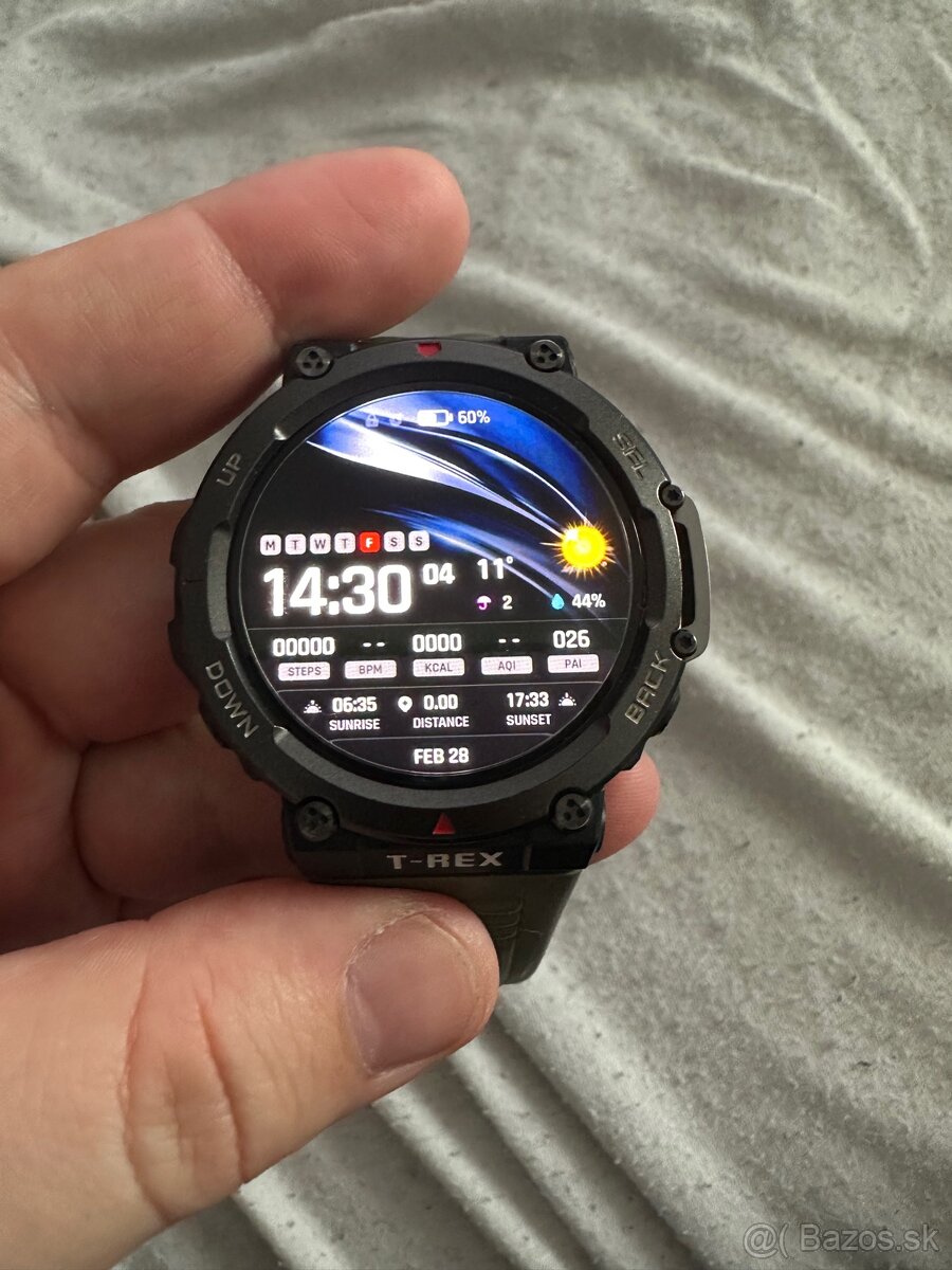 Amazfit T-Rex 2