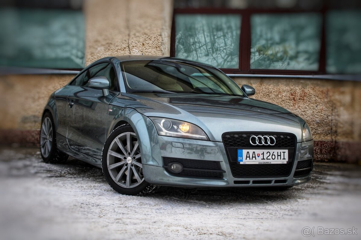 Audi TT Coupé 3.2 quattro S tronic