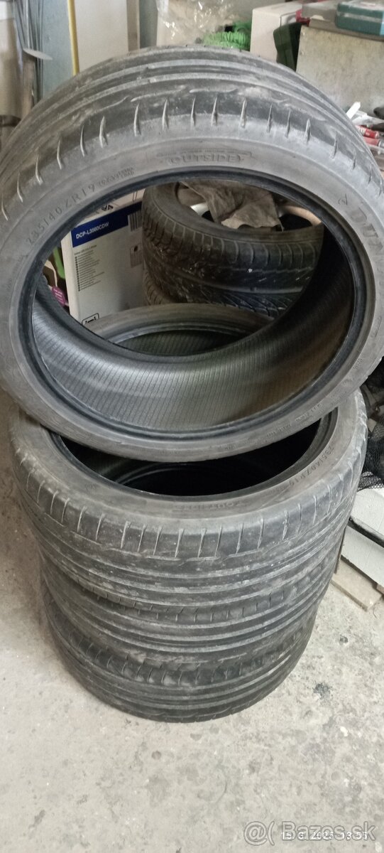 235/40R19 96Y,Dunlop SPORT MAXX,Letné,DOT2022