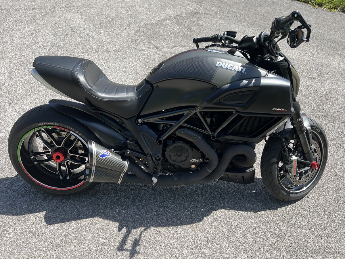 Ducati Diavel Carbon 2017