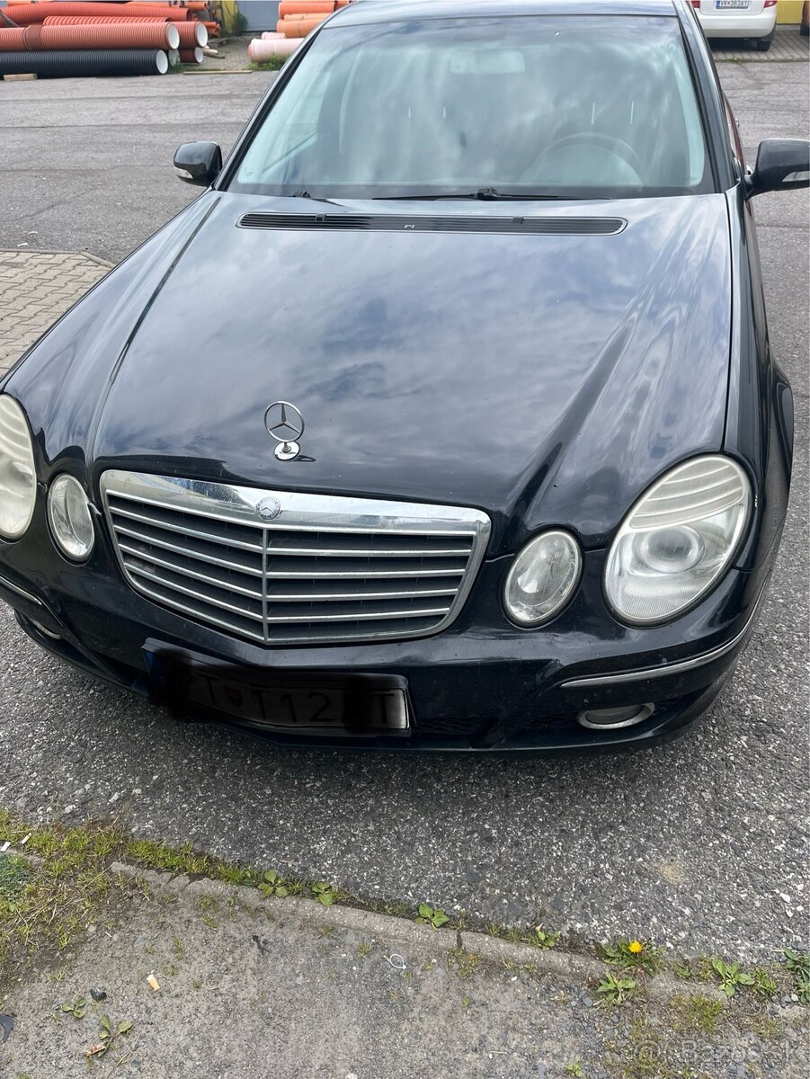 Predam mercedes E 280CDI V6 W211