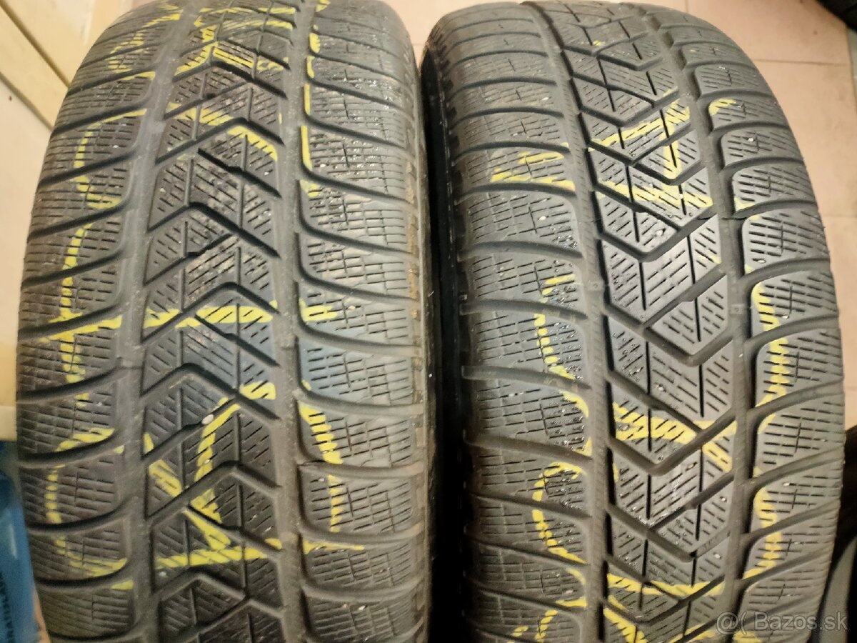 Zimné Pirelli Scorpion Winter 235/55/18 104H