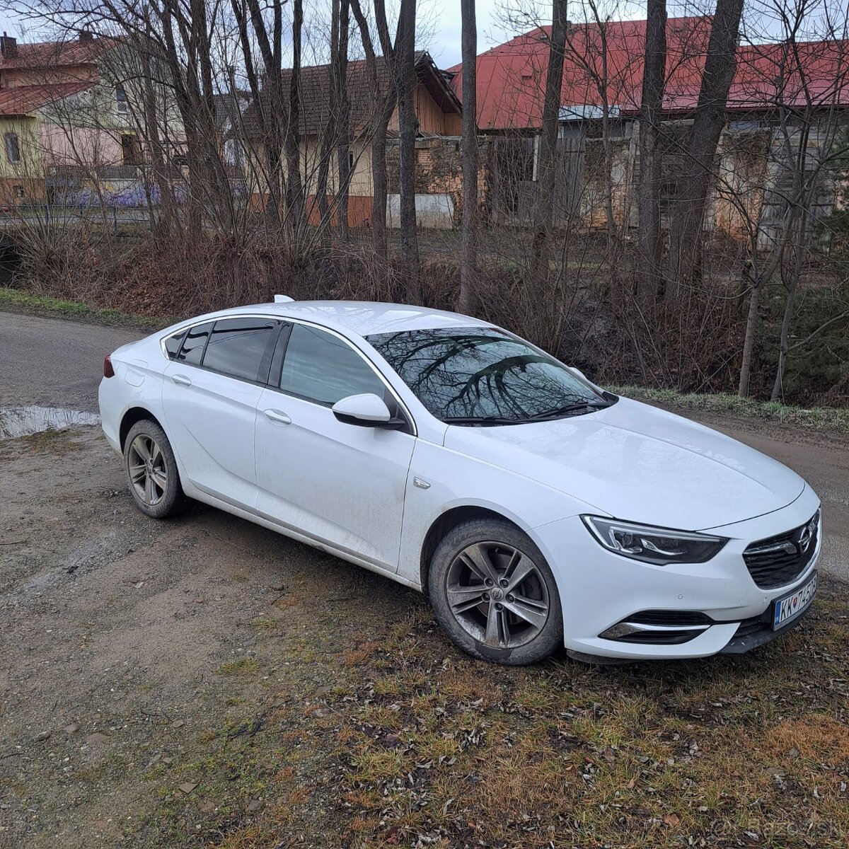 Predám Opel Insignia na opravu 2018