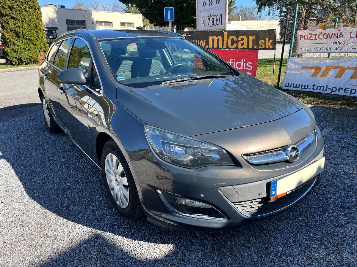 Opel Astra Sport Tourer 1.4 LPG