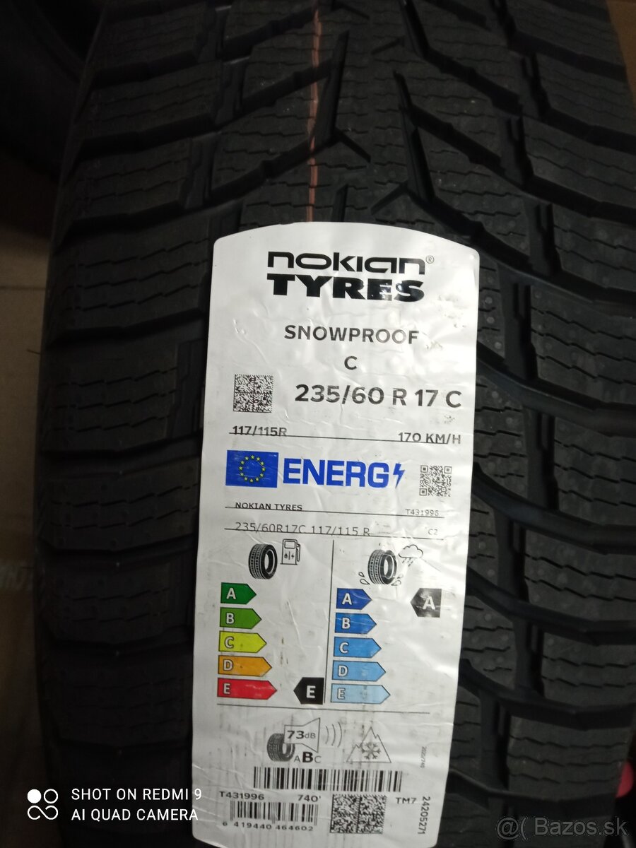 Pneu 235- 60R17C Nokian zimne