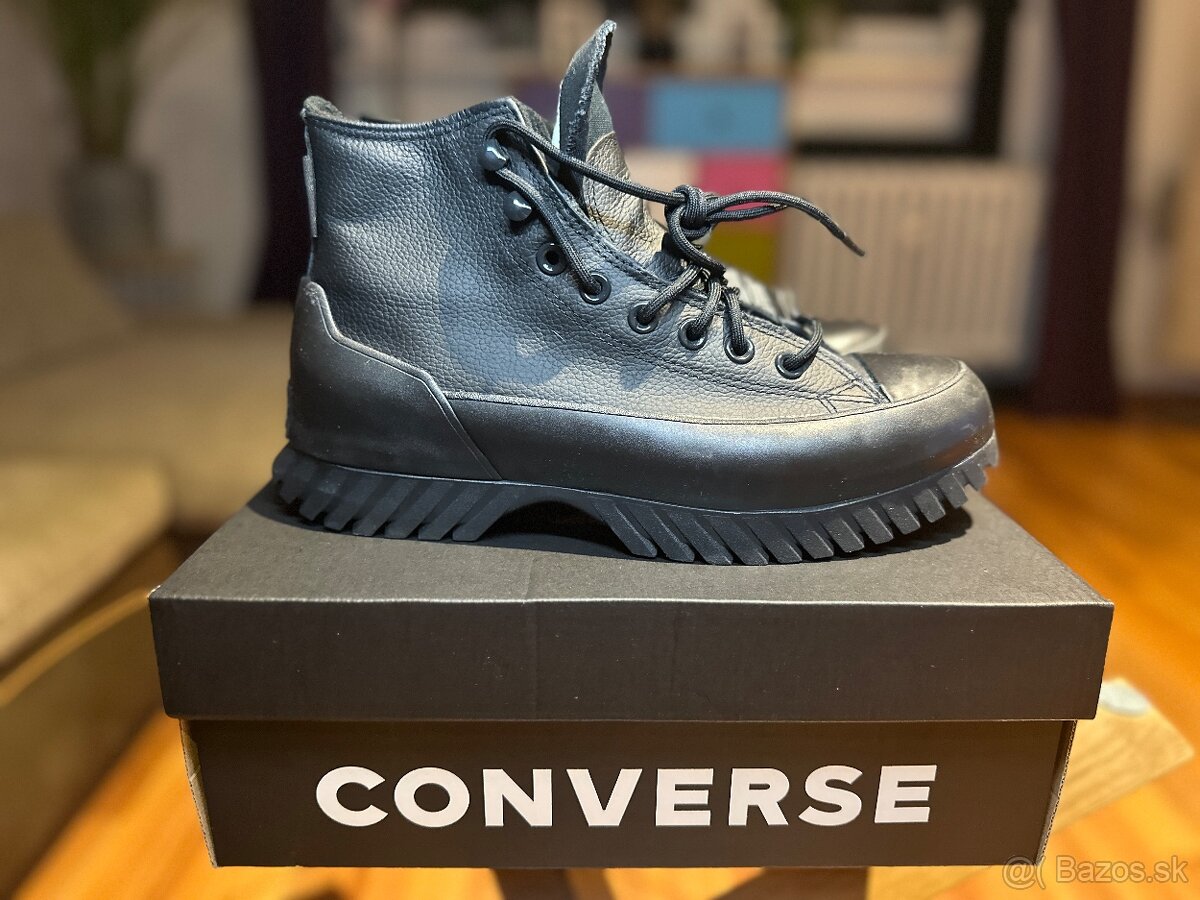 Converse CTAS Lugged Winter 2.0 HI (40)