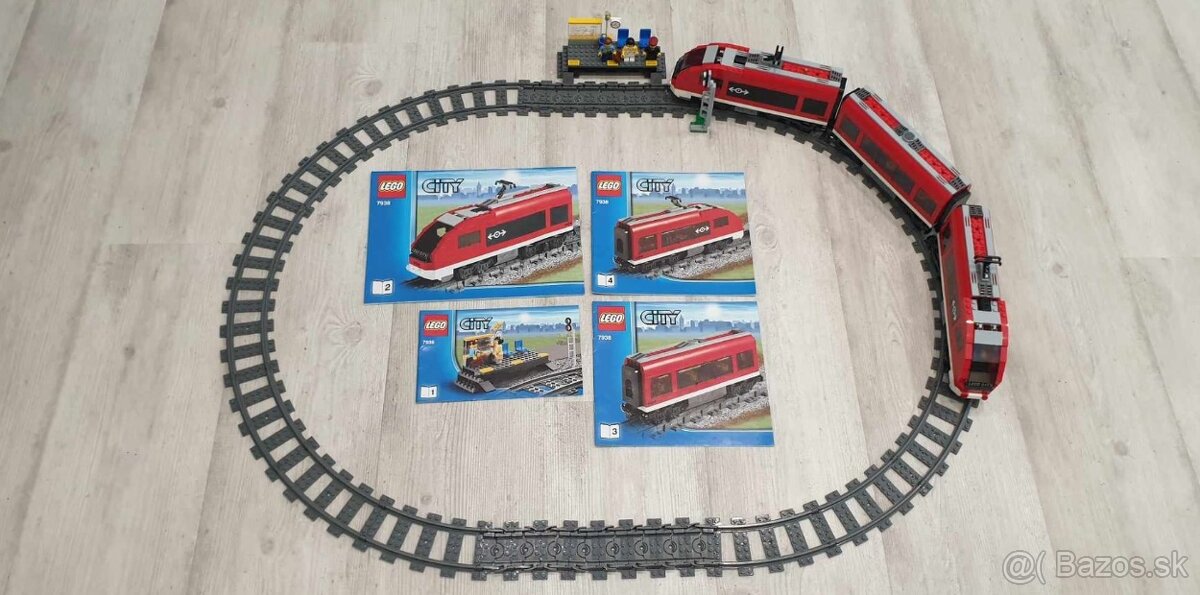 LEGO VLAK 7938 PASSENGER TRAIN