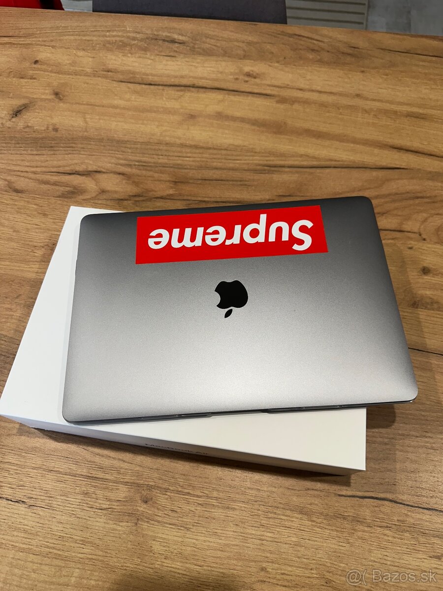 MacBook air 2020