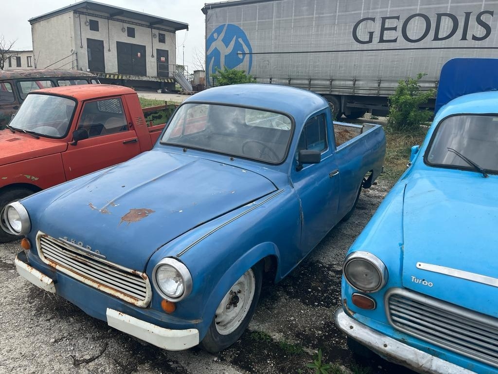 Skoda 1202 pickup