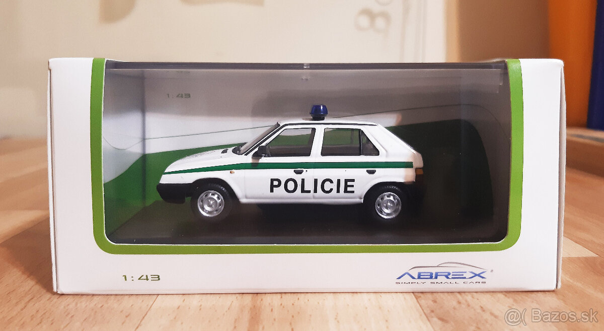 Abrex Škoda Favorit 136L 1:43 Policie ČR 94/95 1.edice