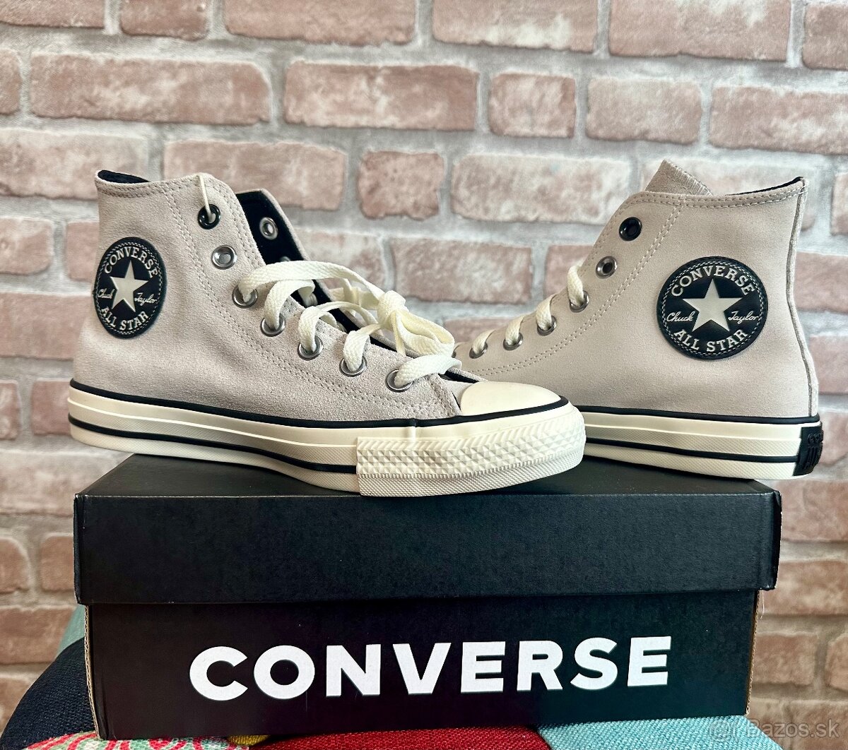 Nové Converse