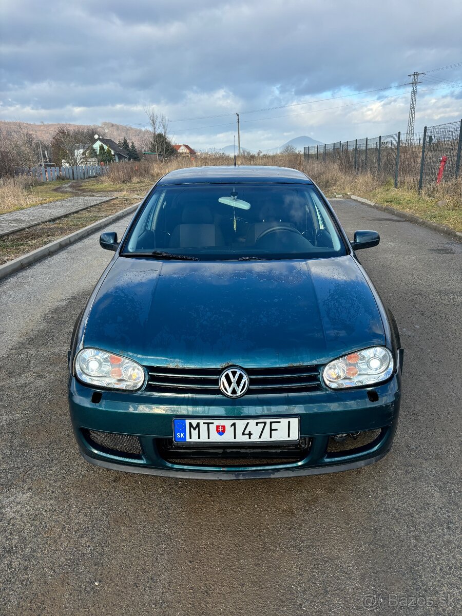 Golf 2.3 vr5