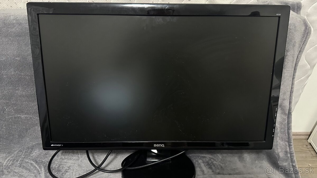 Monitor BENQ G2750 -