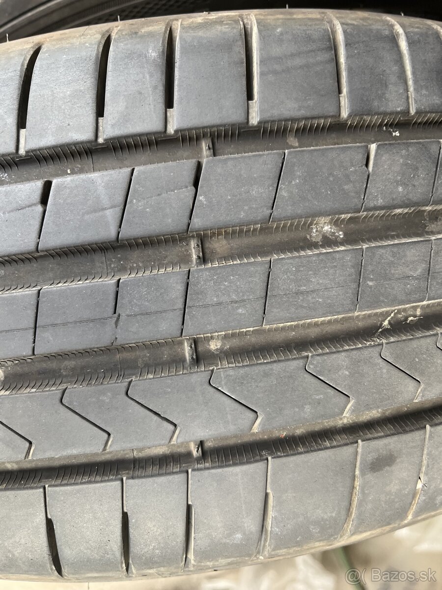 Pneu Hankook Ventus Prime4