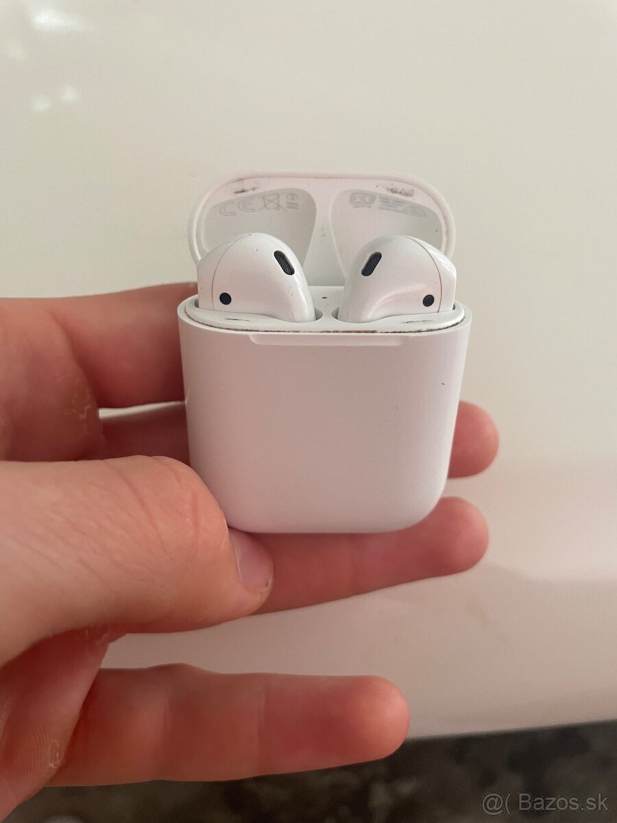 AirPods 2