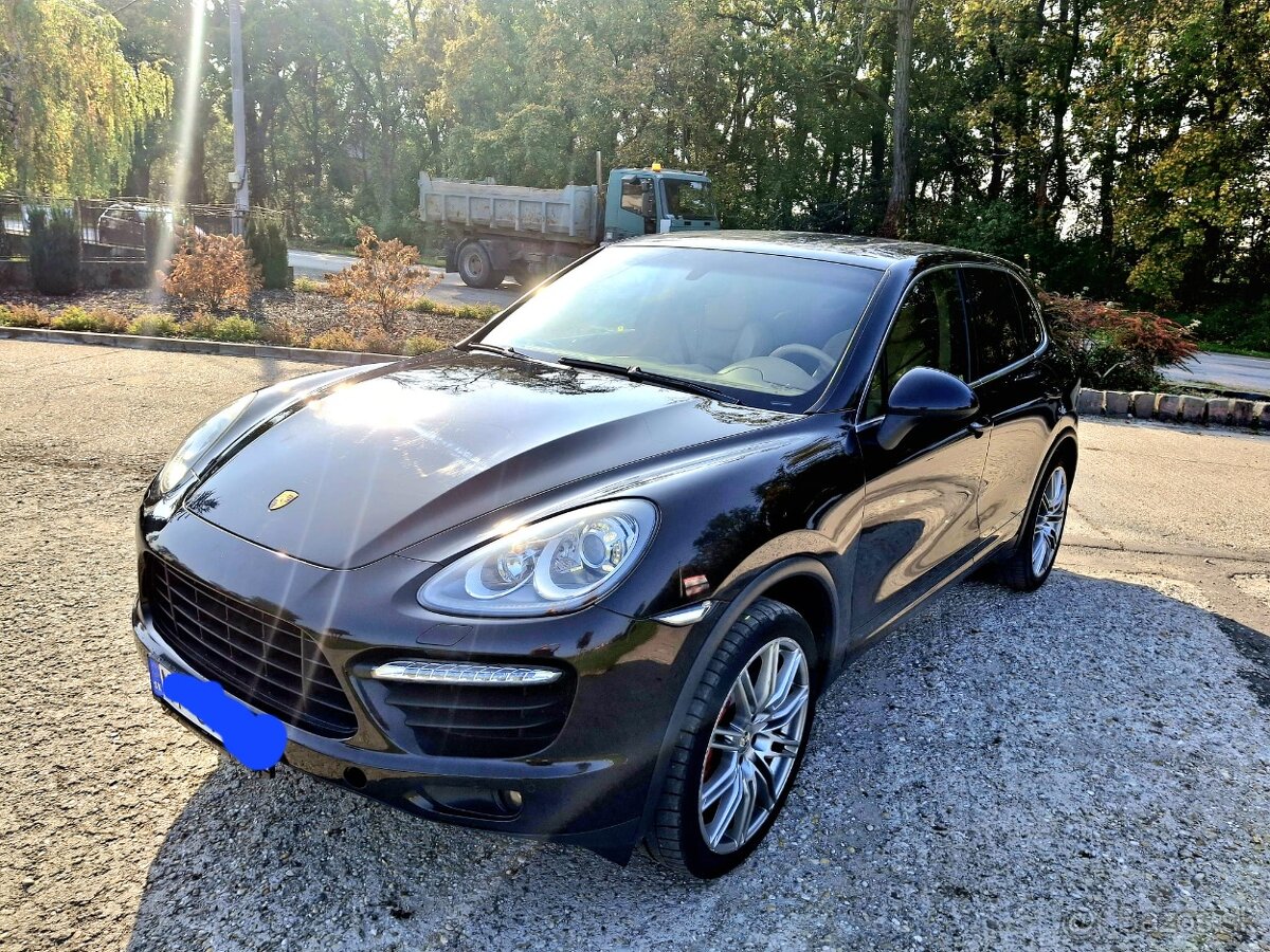 Porsche cayenne turbo