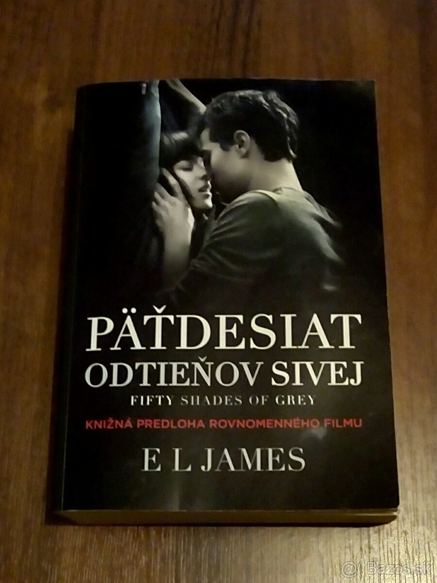 Päťdesiat odtieňov sivej - E. L. James