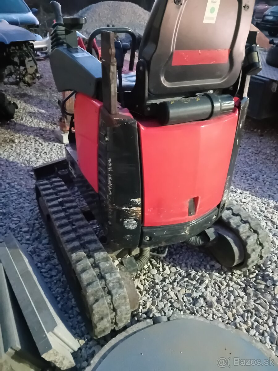 Minibager Bobcat E10 Z rok 2020