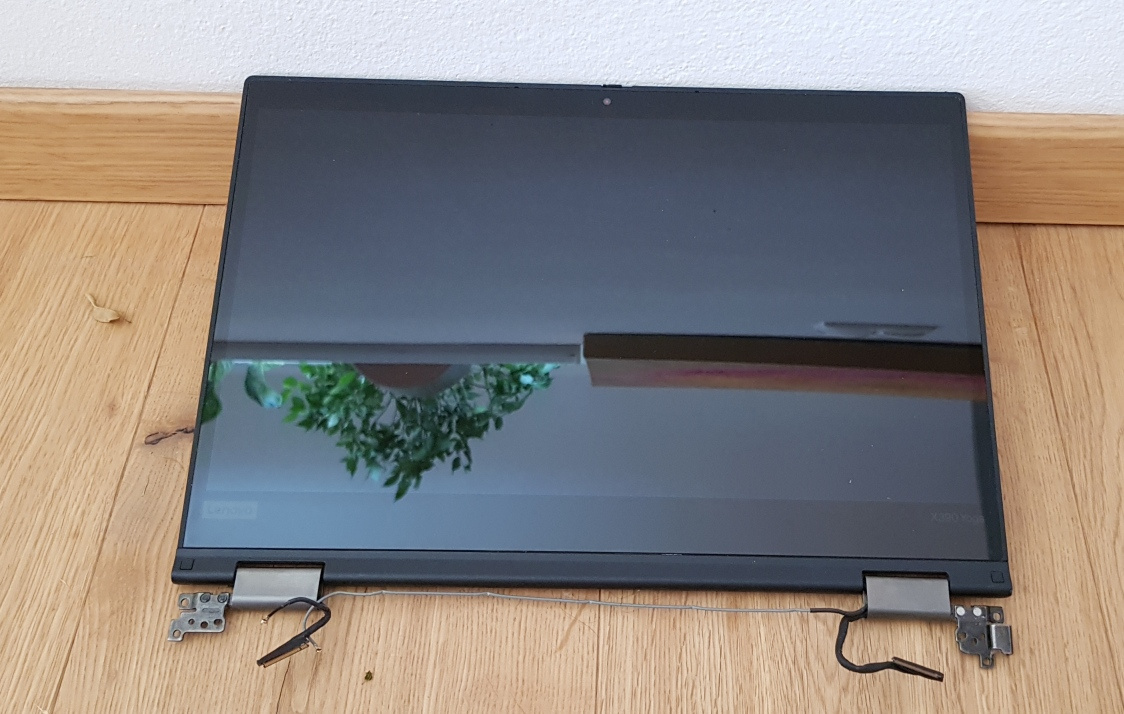 Lenovo X390 Yoga Display