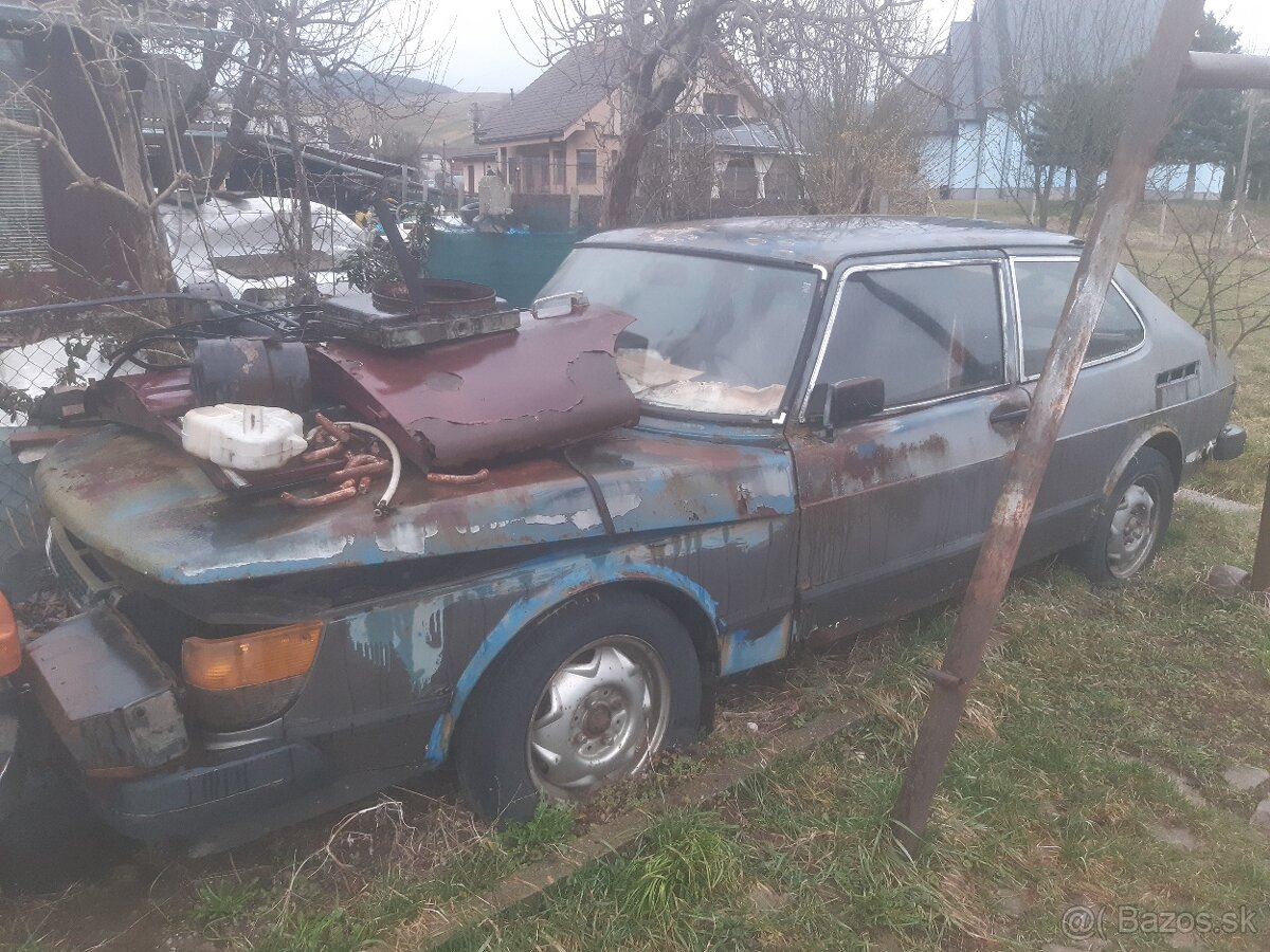 Saab 900 coupe