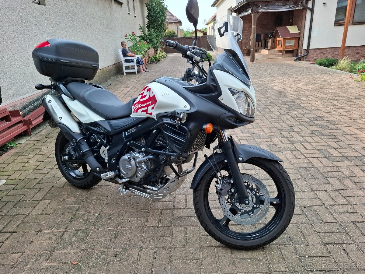 Suzuki DL650 V-strom