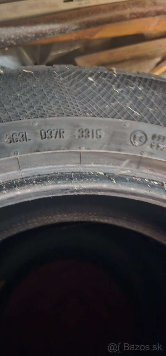 Continental 235/55 R18