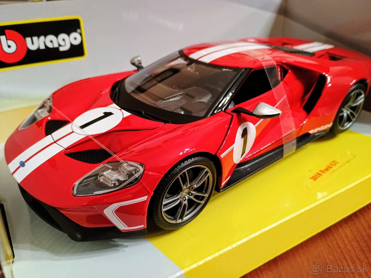 1:18 FORD GT 2018 a PORSCHE 356B cabriolet, Bburago