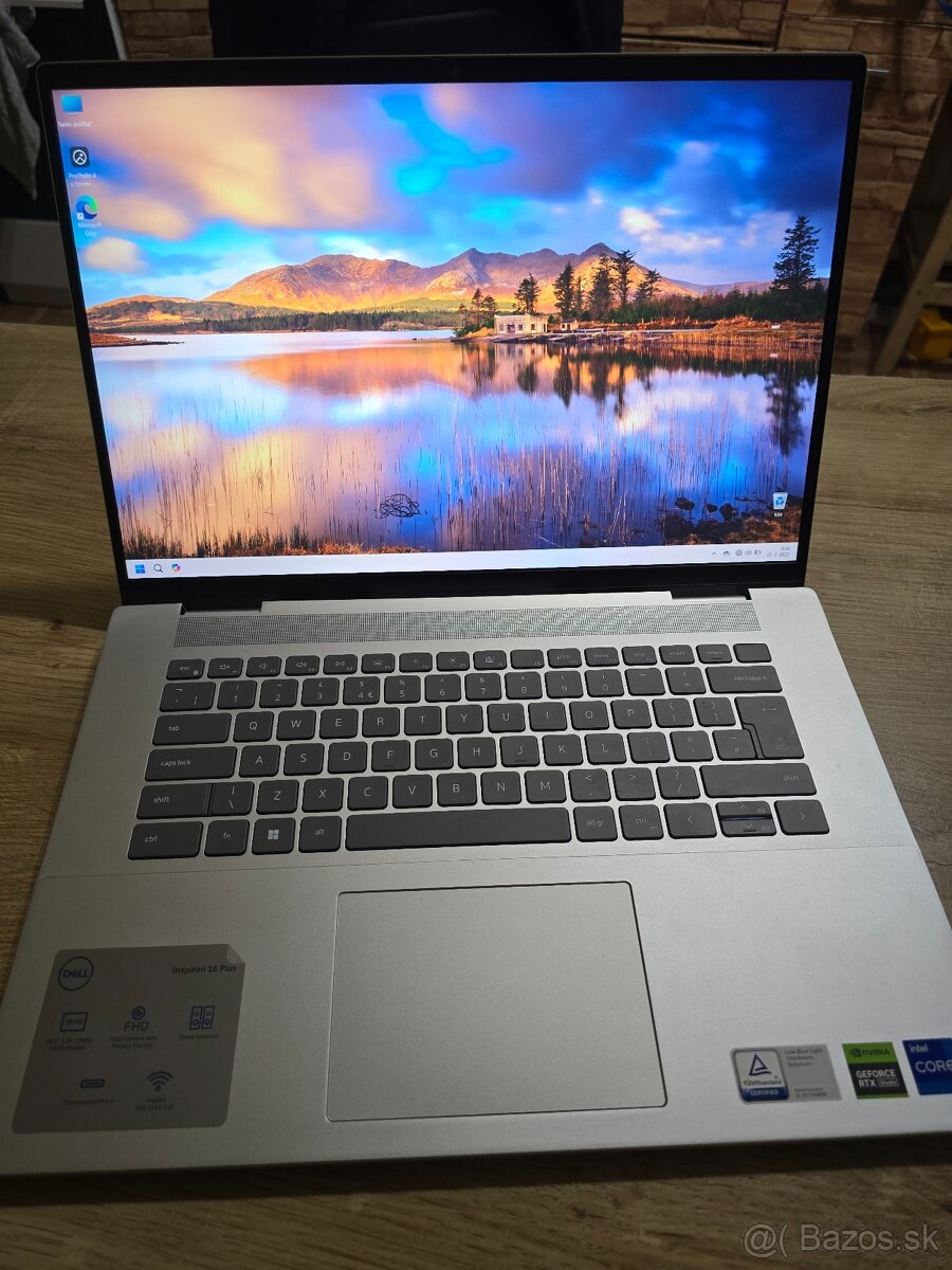 Herny dell inspiron 16 plus s RTX 4060 16gb ram i7 procesoro