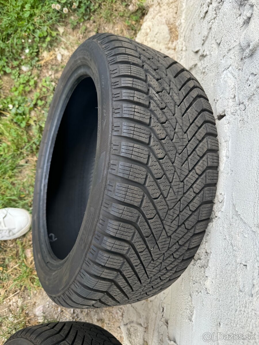 225/45 r17 Pirelli cinturato Winter 2