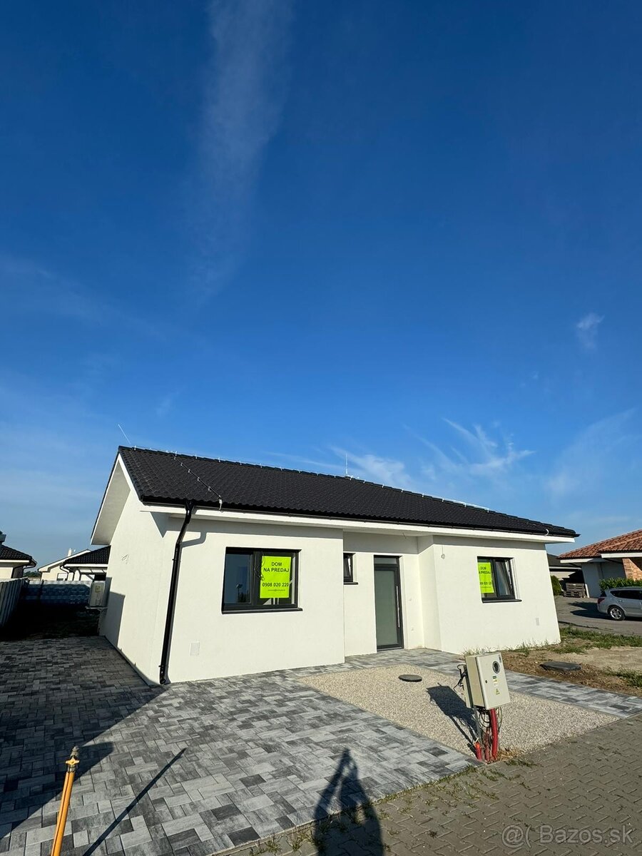 NOVOSTAVBA 4 izbového RD, pozemok 479 m2, TEPELNÉ ČERPADLO