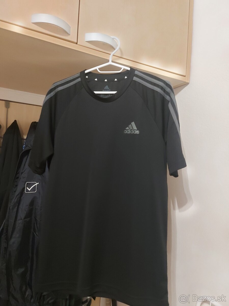 Adidas tričko