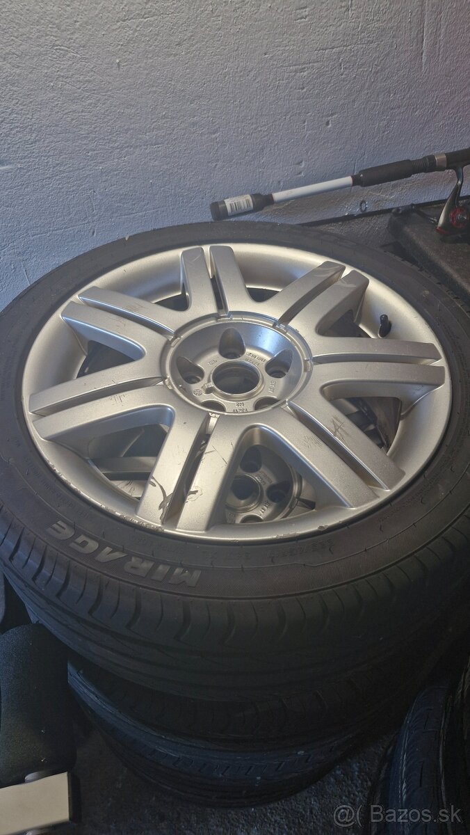 Predam letné pneumatiky 225/45R17