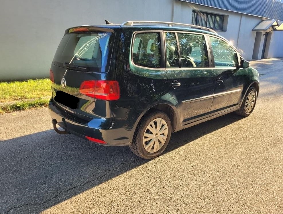 Volkswagen Touran DSG 1.4 Benzín