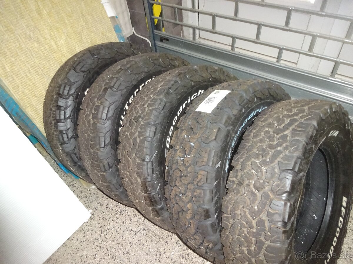 BFGoodrich All-Terrain 225/75R16