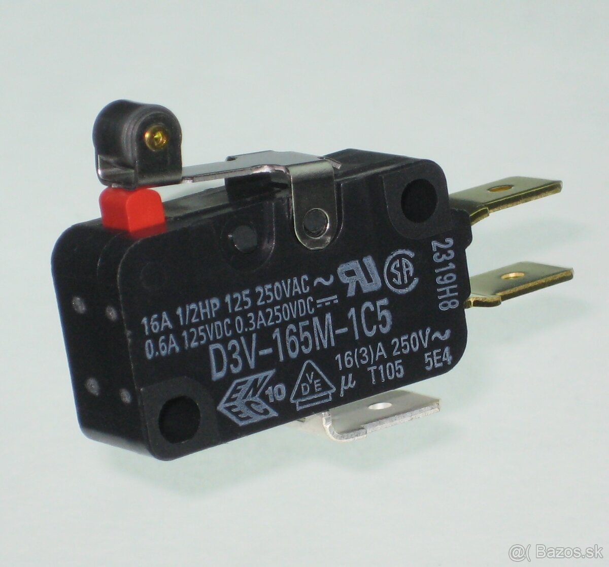 16Amp SPDT ╍ Mikrospínače s kladkou, D3V-165 'short lever'