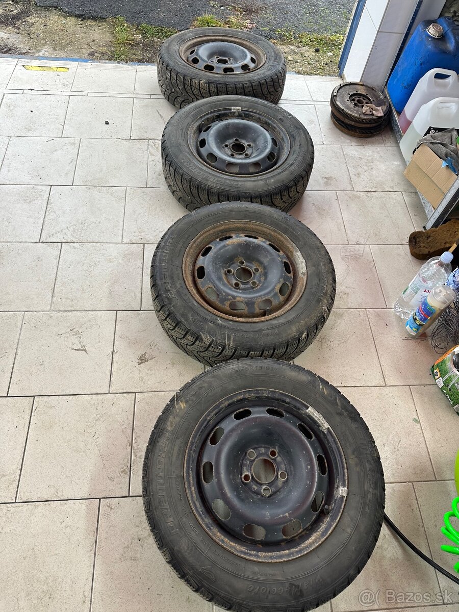 Zimné pneumatiky s diskami 195/65 R15